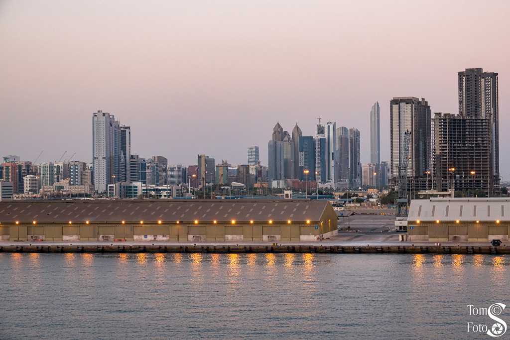 Abu-Dhabi-Port-Buildings
